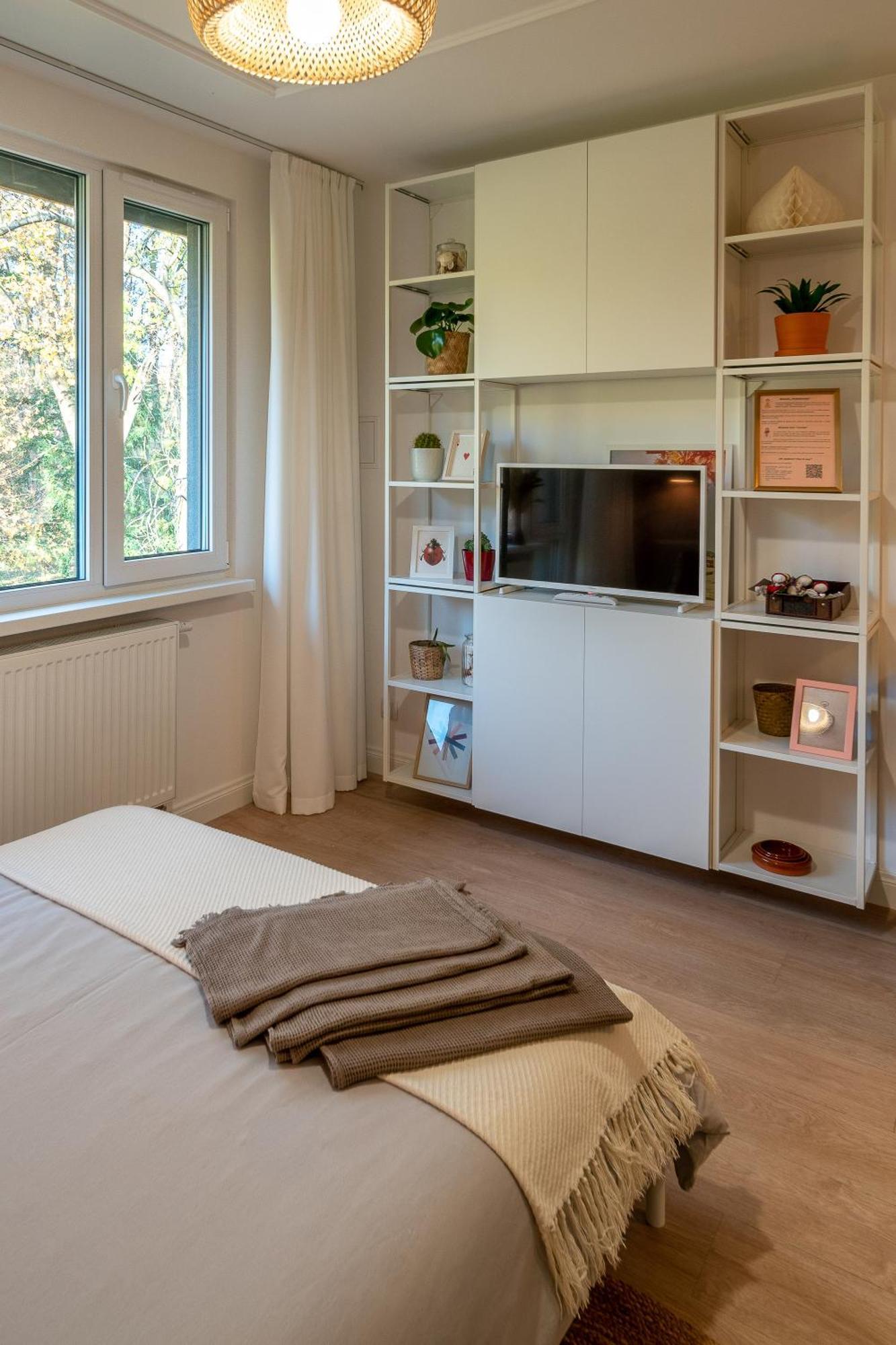 Apartment Fala Metro Sgh Klub Stodola Parking Parkview Fast Wifi